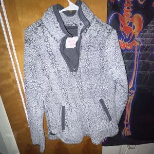 Size M Grey Sherpa Pullover